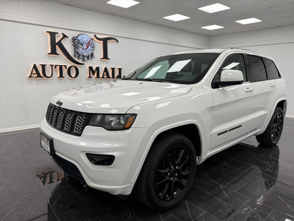 used 2017 Jeep Grand Cherokee car, priced at $12,495