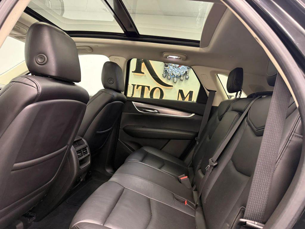 used 2017 Cadillac XT5 car, priced at $8,495