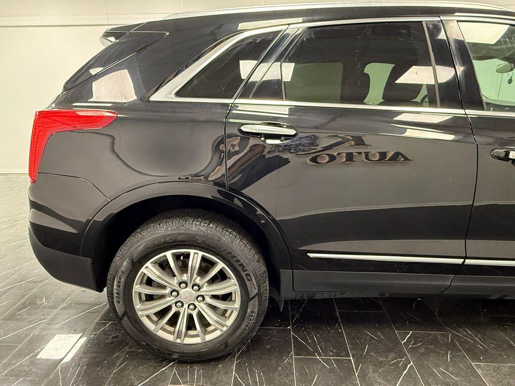 used 2017 Cadillac XT5 car, priced at $8,495