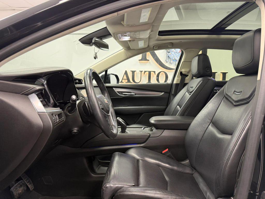used 2017 Cadillac XT5 car, priced at $8,495