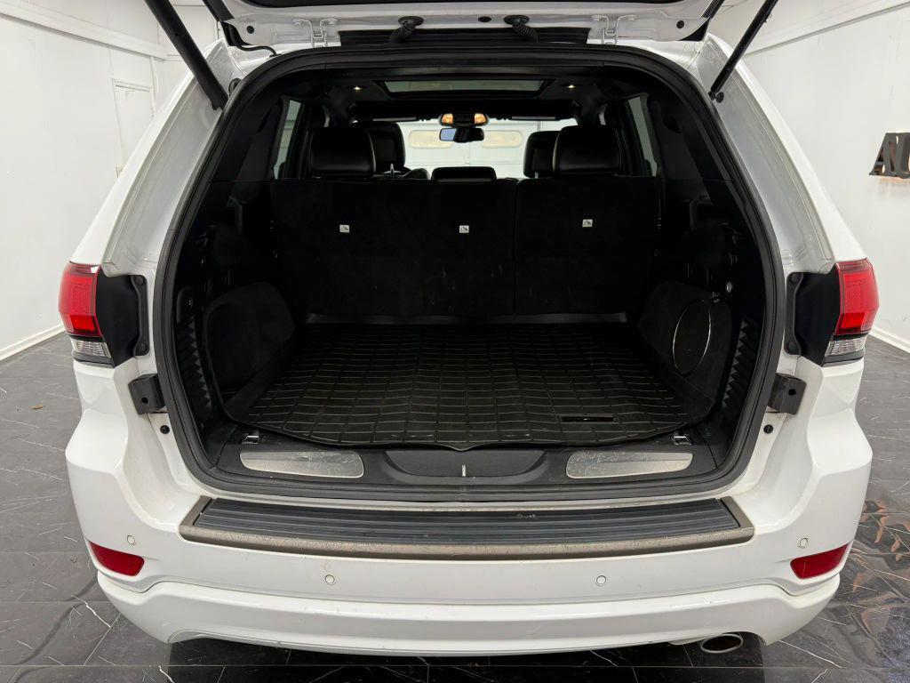 used 2016 Jeep Grand Cherokee car, priced at $12,495