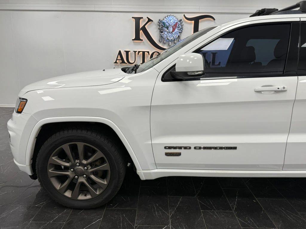 used 2016 Jeep Grand Cherokee car, priced at $12,495