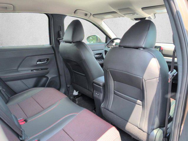 new 2025 Nissan Kicks car, priced at $28,027