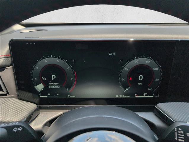 new 2025 Nissan Kicks car, priced at $24,528