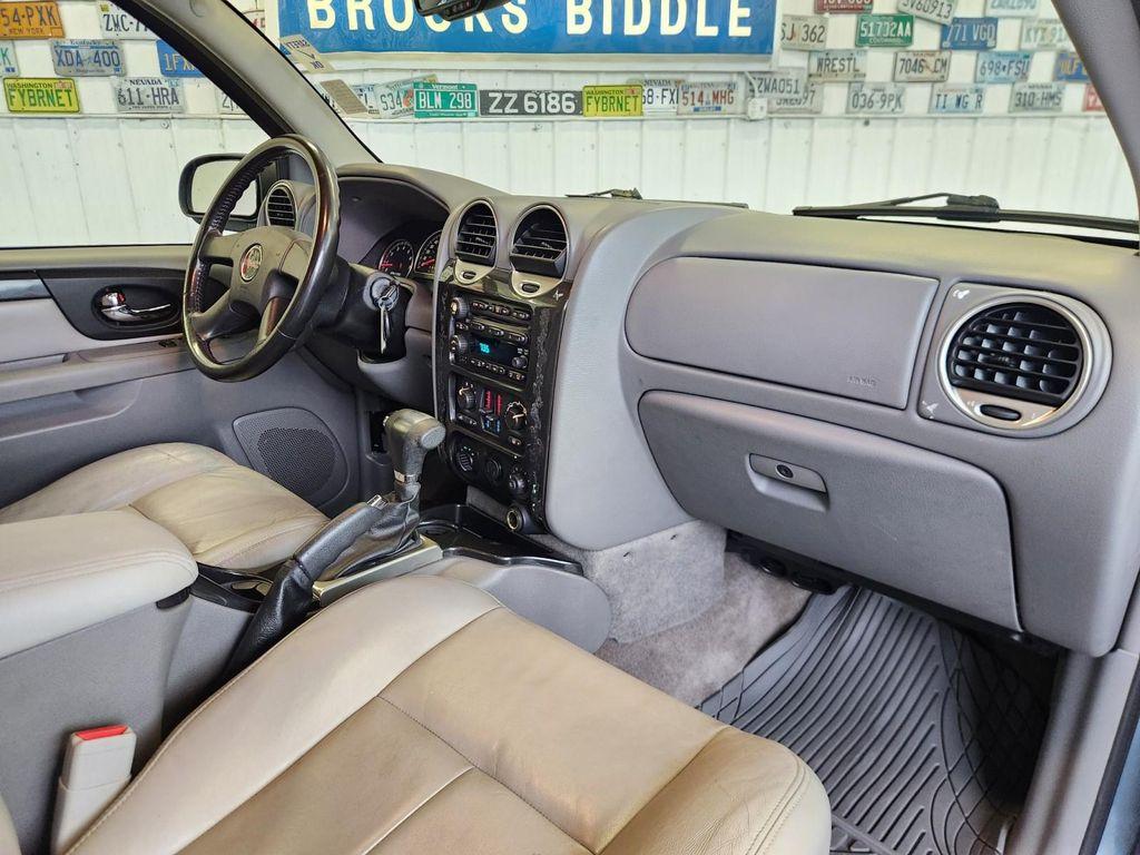 used 2006 GMC Envoy car, priced at $10,990
