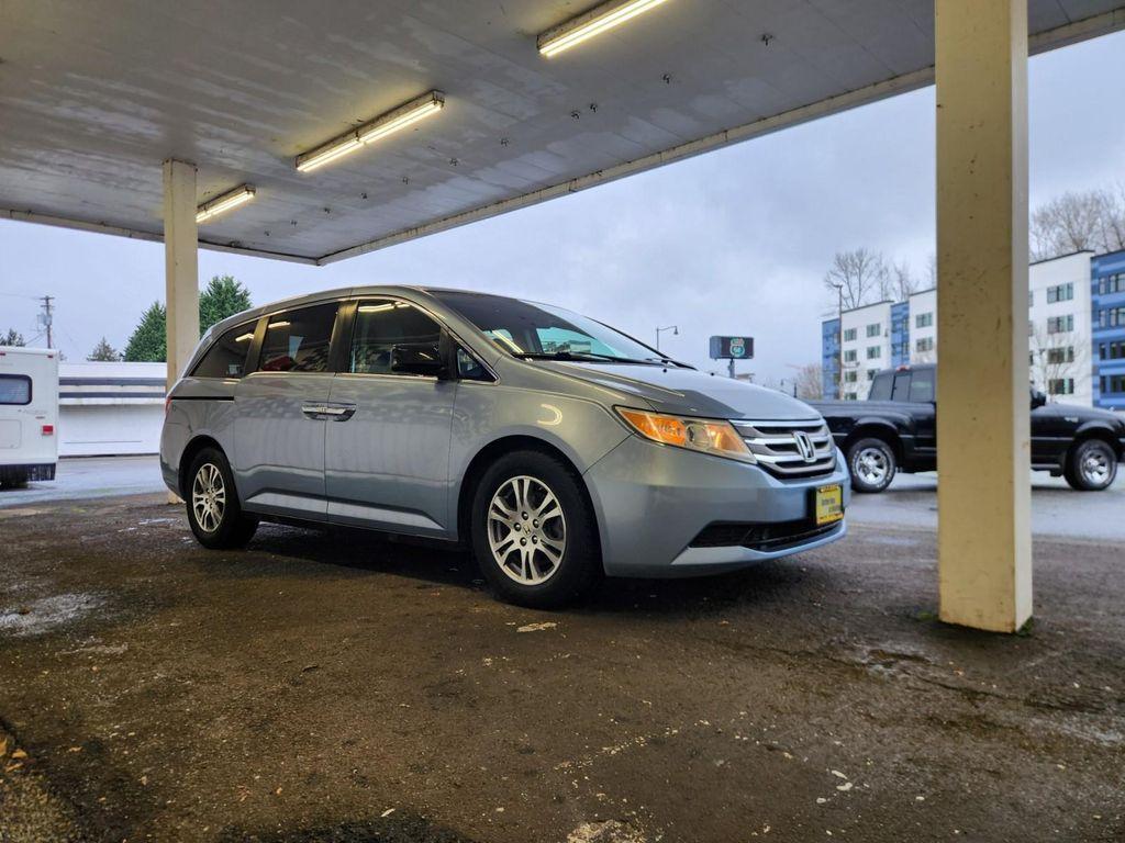 used 2013 Honda Odyssey car, priced at $15,724
