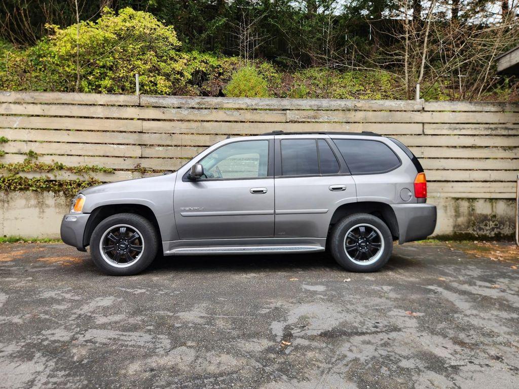 used 2009 GMC Envoy car, priced at $11,101