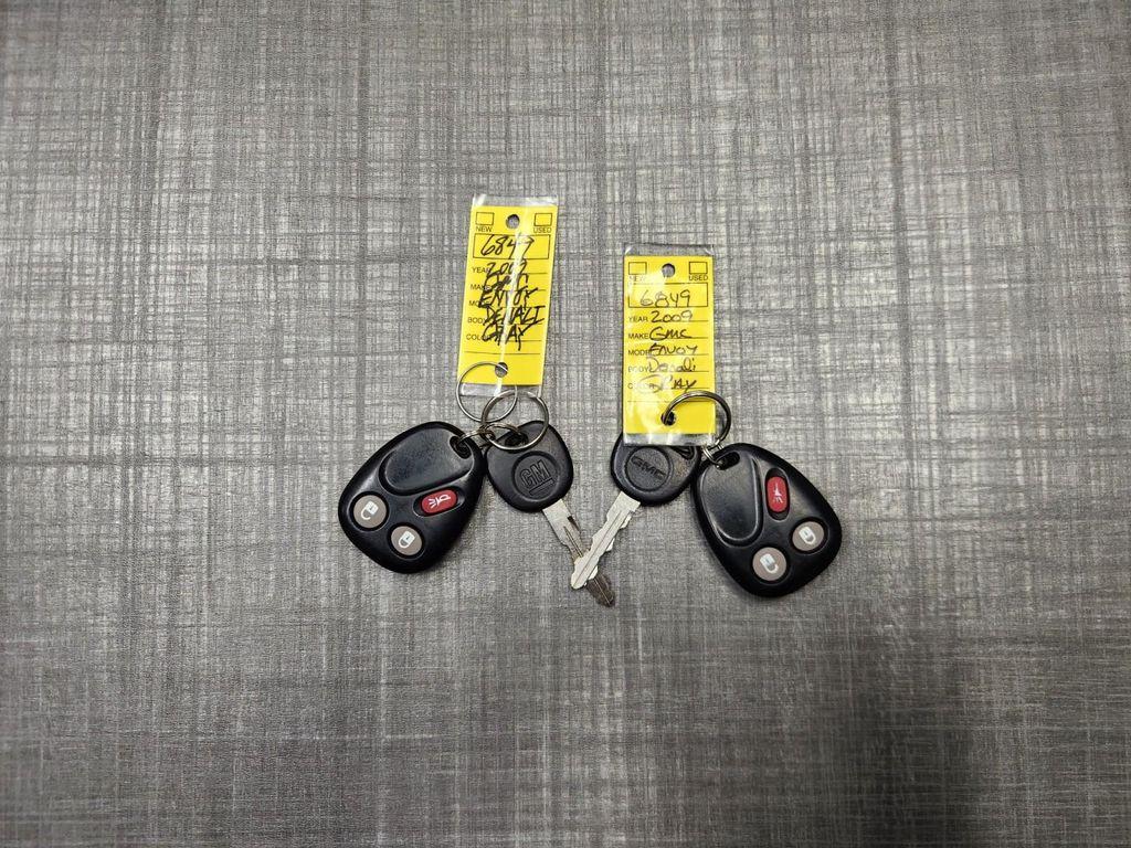 used 2009 GMC Envoy car, priced at $11,101