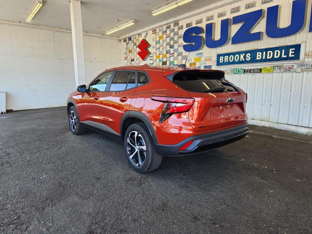 used 2024 Chevrolet Trax car, priced at $22,947
