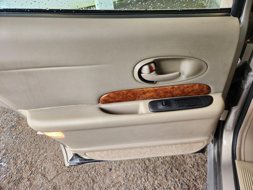 used 2000 Buick LeSabre car, priced at $6,795