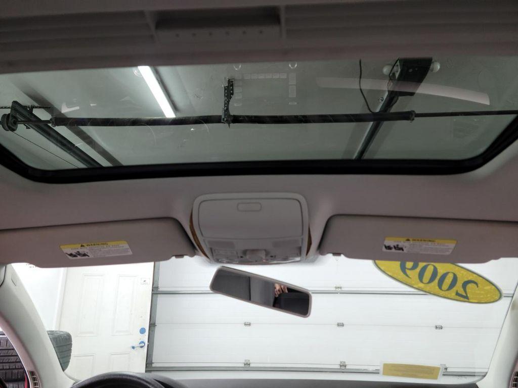 used 2009 Volkswagen Rabbit car, priced at $6,495