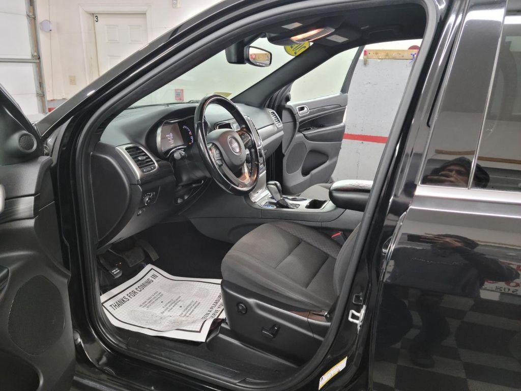 used 2020 Jeep Grand Cherokee car, priced at $17,495