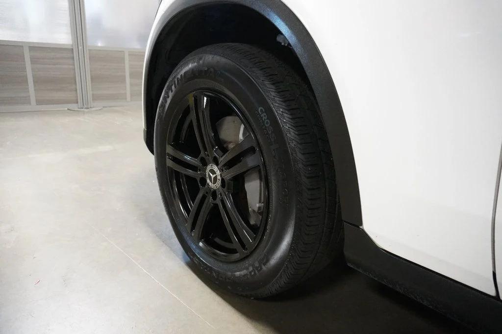 used 2020 Mercedes-Benz GLC 300 car, priced at $21,990