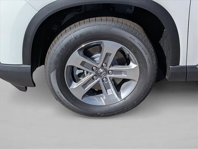 new 2025 Honda Pilot car, priced at $45,670