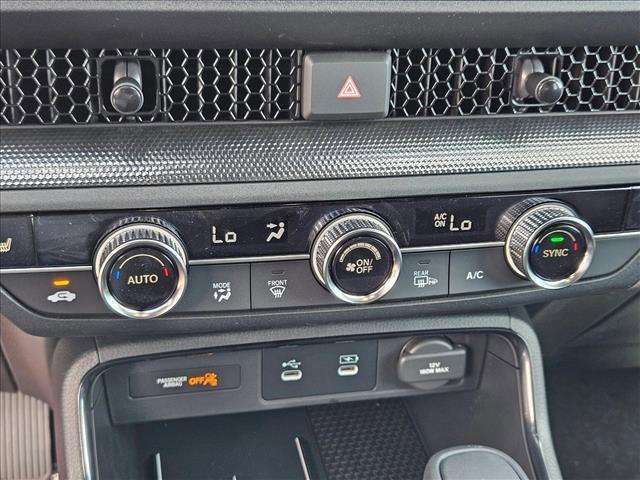 new 2026 Honda CR-V Hybrid car, priced at $40,195