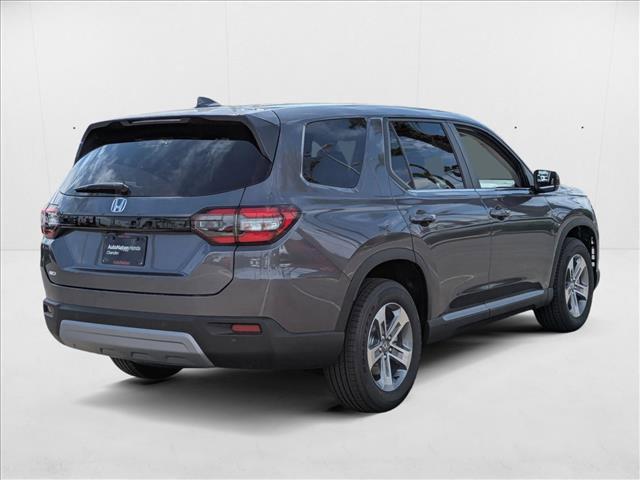 new 2025 Honda Pilot car, priced at $44,651