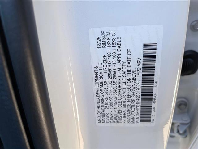 new 2025 Honda Pilot car, priced at $45,122