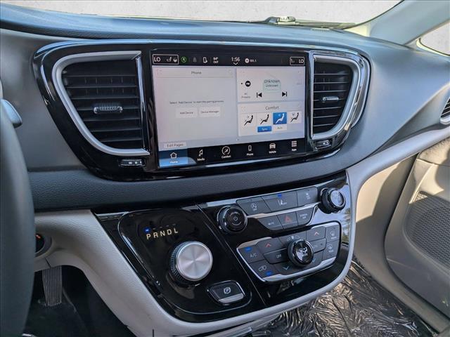 used 2022 Chrysler Pacifica car, priced at $17,996