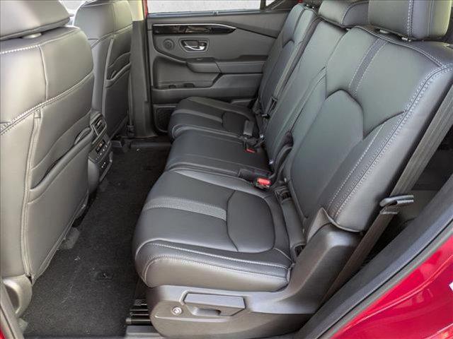 new 2025 Honda Pilot car, priced at $48,160