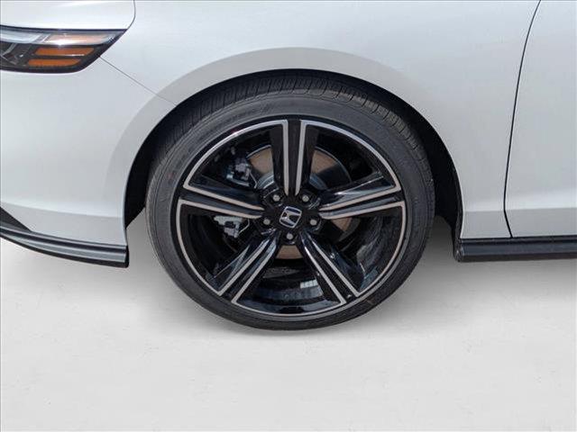 new 2025 Honda Accord Hybrid car, priced at $33,975