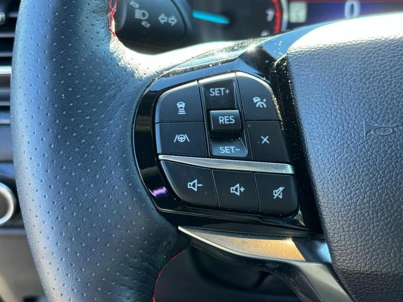 used 2023 Ford Explorer car, priced at $35,996