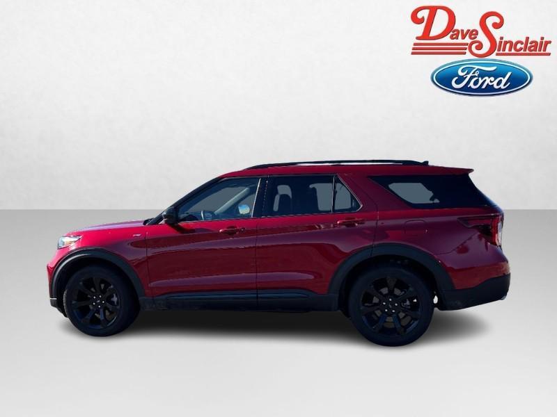 used 2023 Ford Explorer car, priced at $35,996