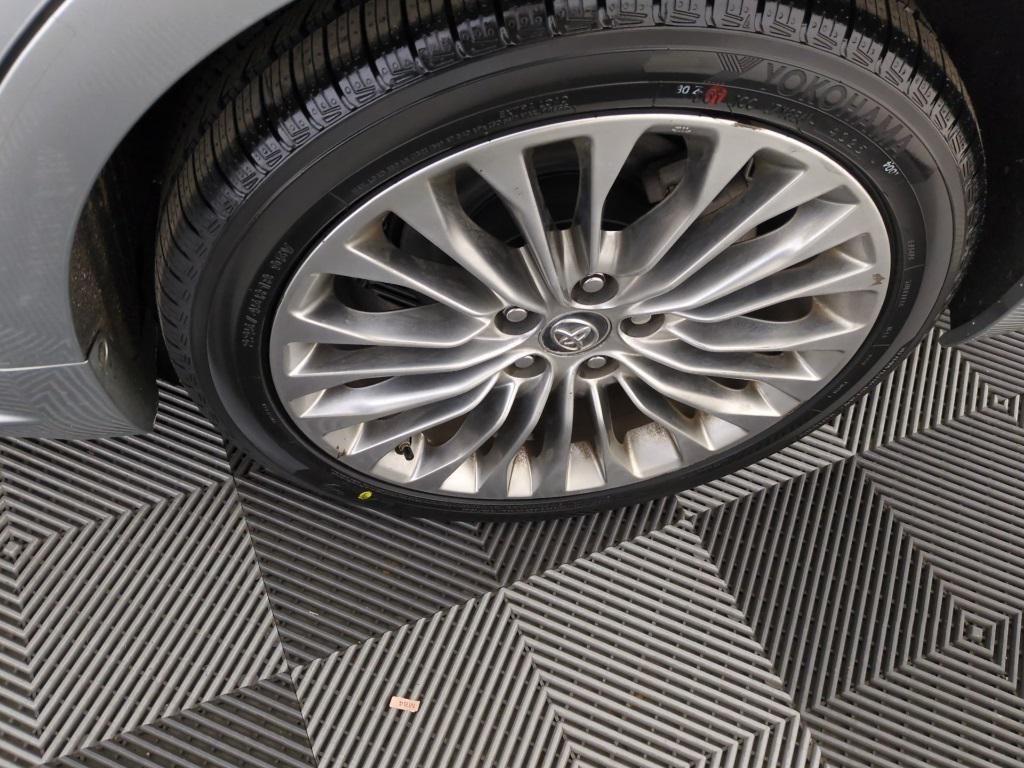 used 2018 Toyota Avalon car, priced at $25,400