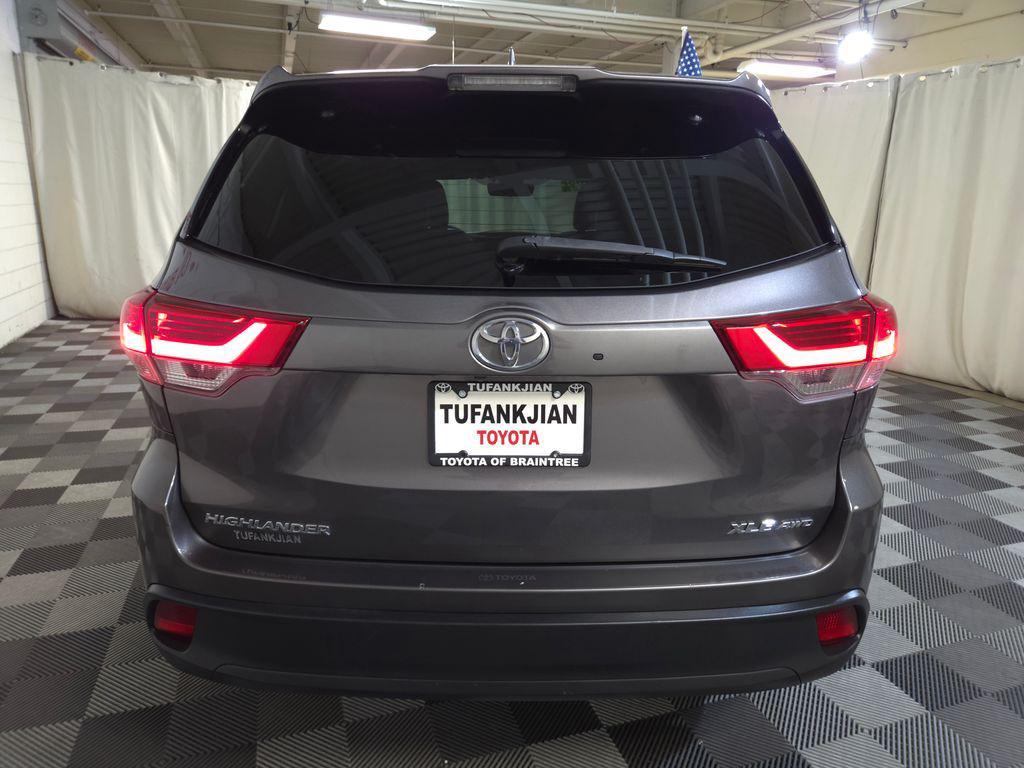 used 2017 Toyota Highlander car, priced at $21,400