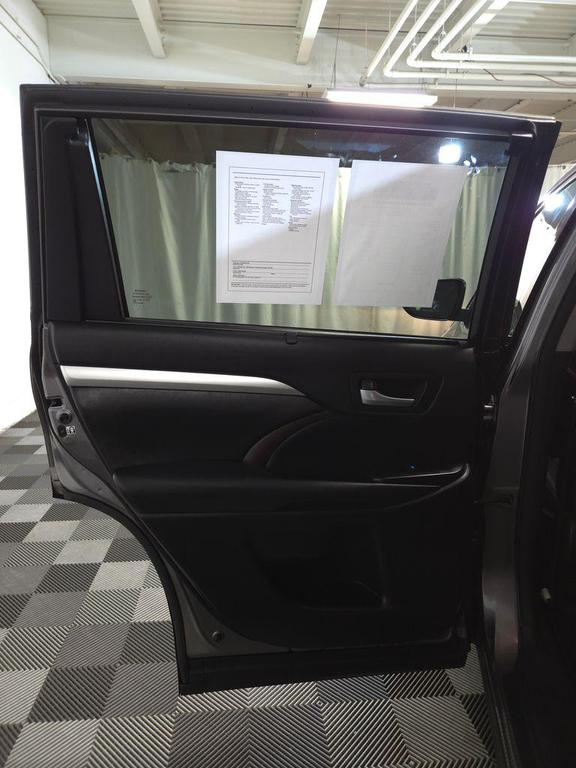 used 2017 Toyota Highlander car, priced at $21,400