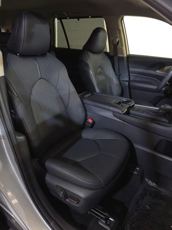 used 2024 Toyota Grand Highlander car, priced at $49,344