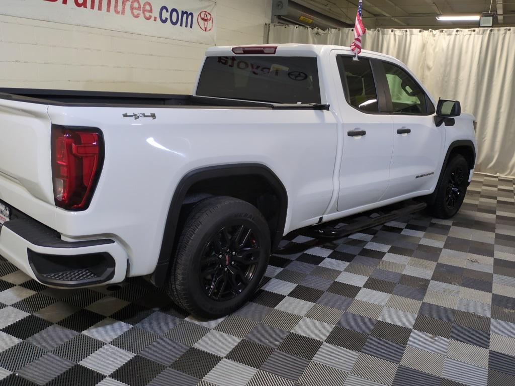 used 2023 GMC Sierra 1500 car, priced at $31,500