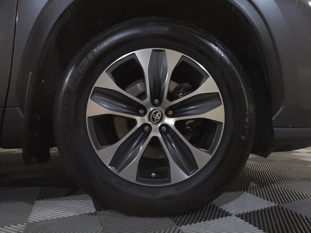 used 2020 Toyota Highlander car, priced at $31,975