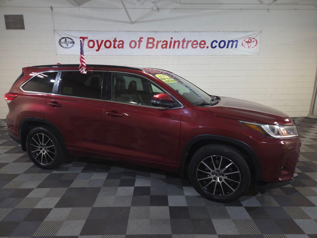 used 2017 Toyota Highlander car, priced at $20,395