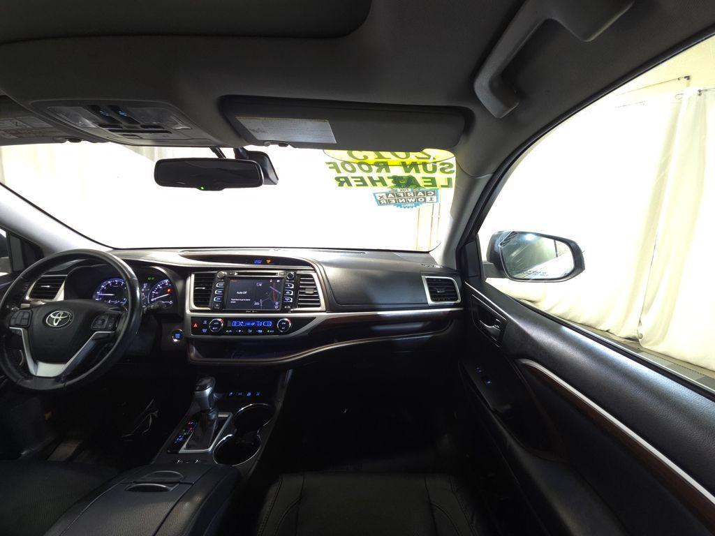 used 2015 Toyota Highlander car, priced at $16,500