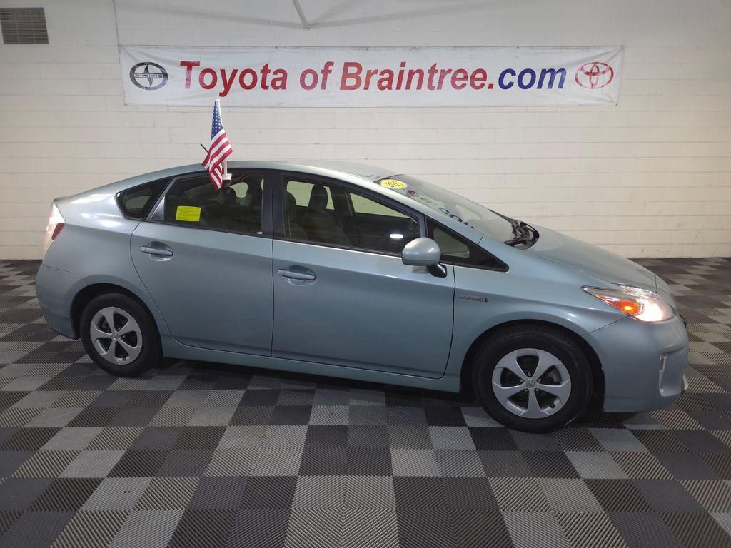 used 2015 Toyota Prius car, priced at $12,985