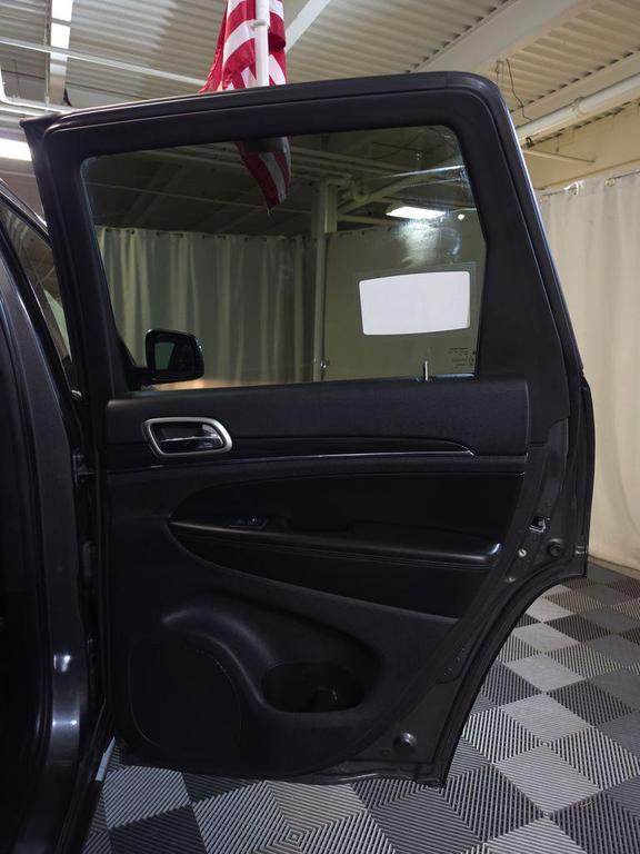 used 2020 Jeep Grand Cherokee car, priced at $25,799