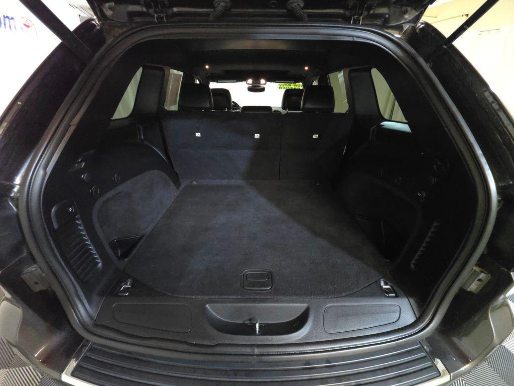 used 2020 Jeep Grand Cherokee car, priced at $25,799