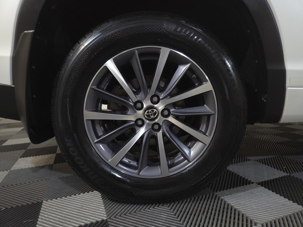 used 2017 Toyota Highlander car, priced at $25,600