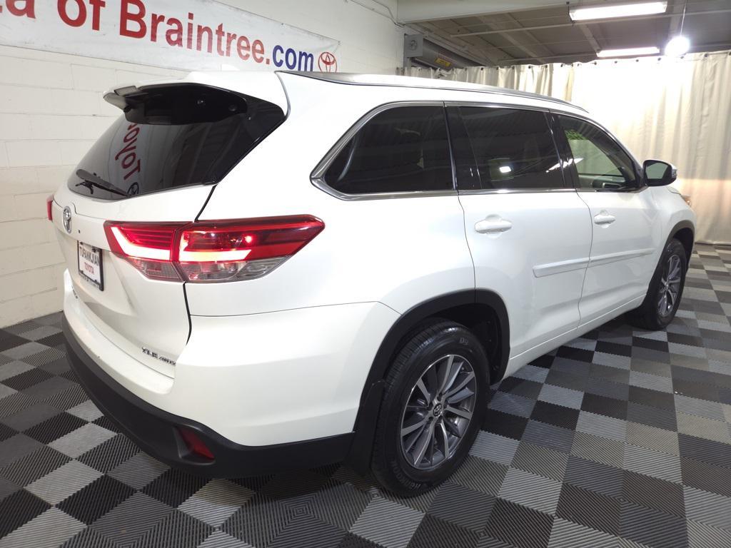used 2017 Toyota Highlander car, priced at $25,600