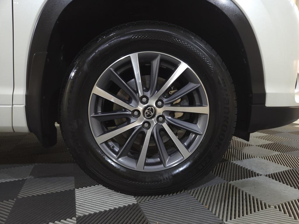 used 2017 Toyota Highlander car, priced at $25,600