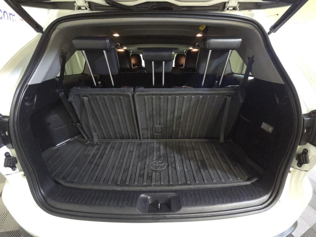 used 2017 Toyota Highlander car, priced at $25,600