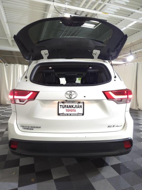 used 2017 Toyota Highlander car, priced at $25,600