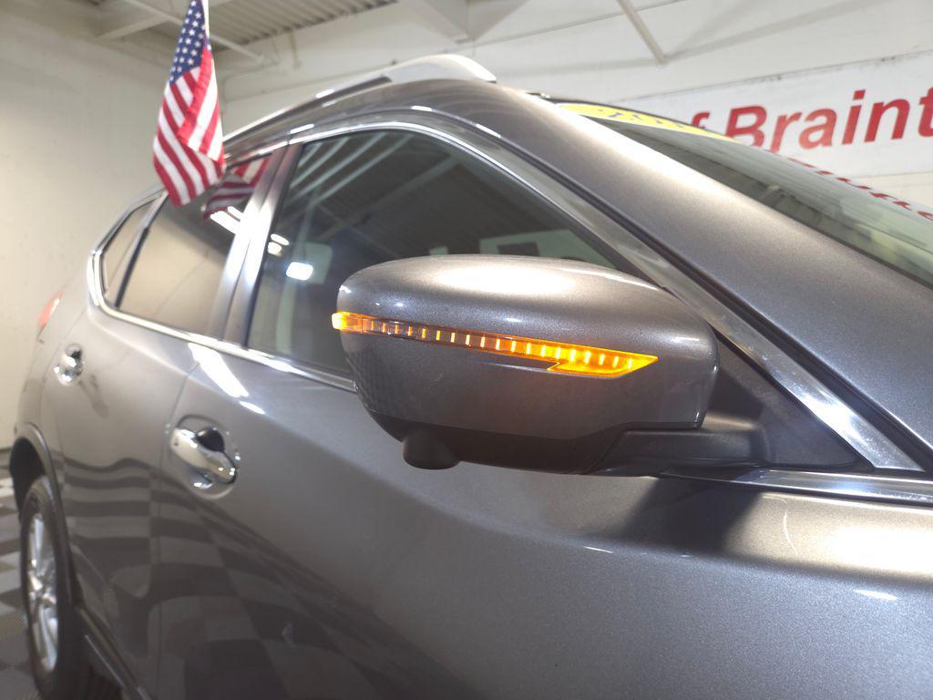 used 2017 Nissan Rogue car