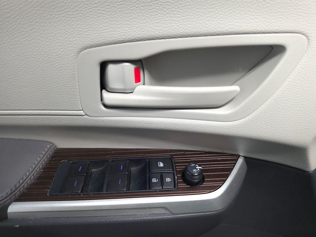 used 2023 Toyota Sienna car, priced at $40,484