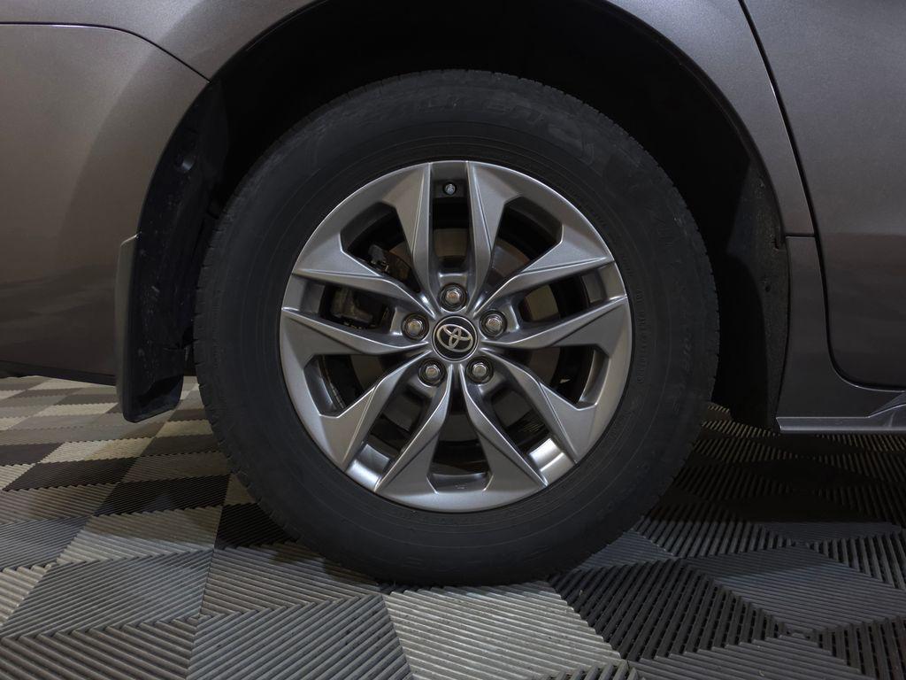 used 2023 Toyota Sienna car, priced at $40,484