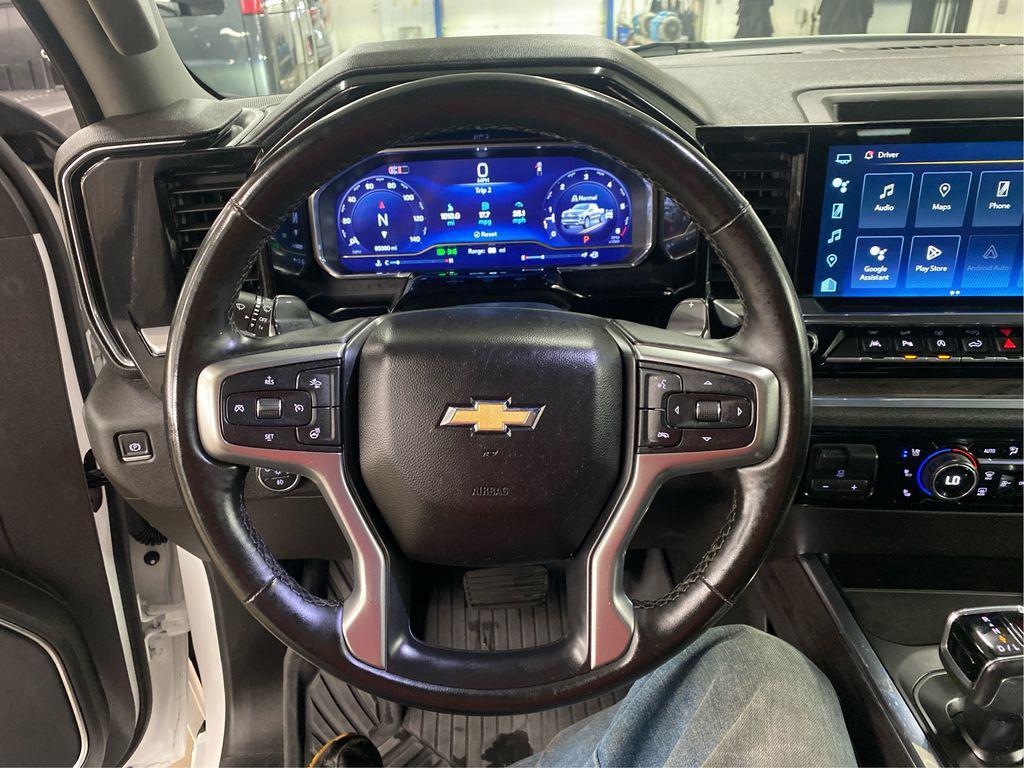used 2024 Chevrolet Silverado 1500 car, priced at $35,995