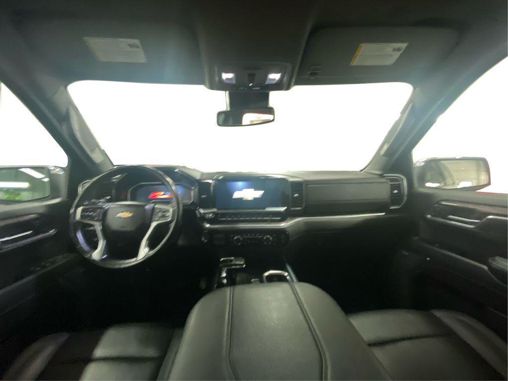used 2024 Chevrolet Silverado 1500 car, priced at $35,995