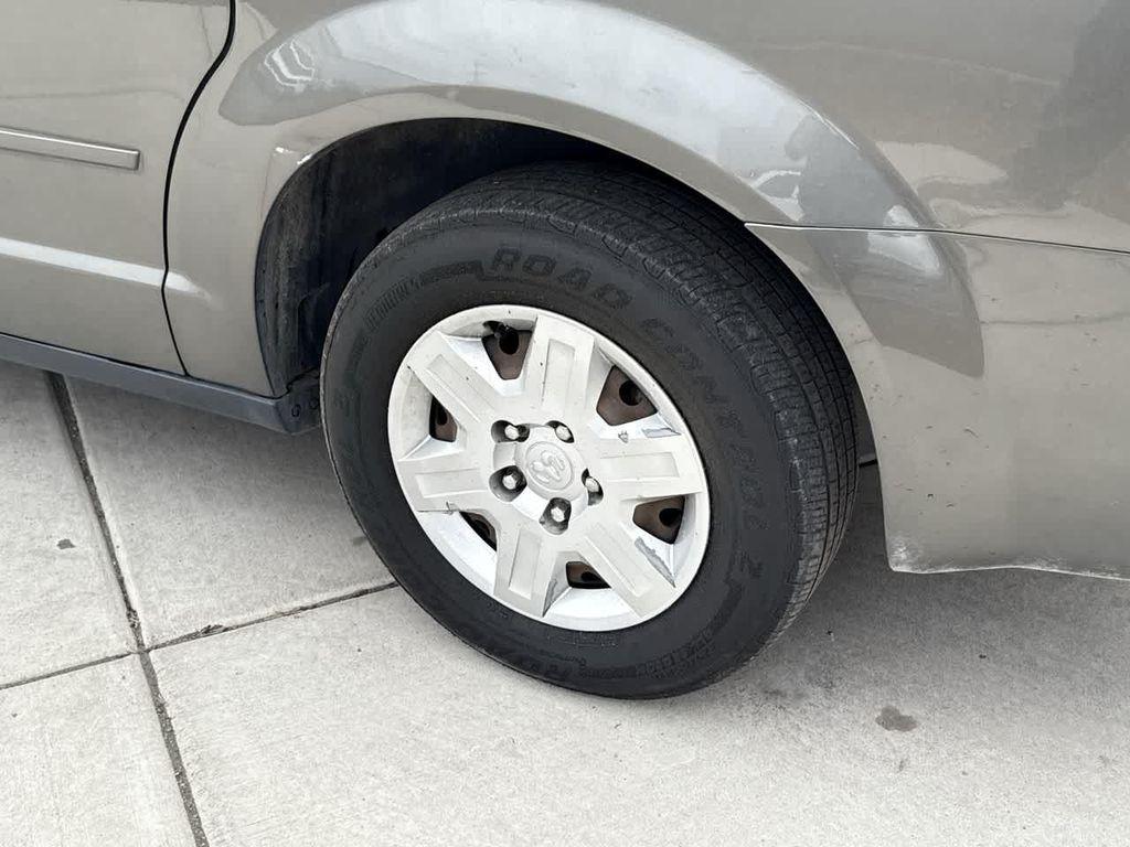 used 2010 Dodge Grand Caravan car, priced at $5,549