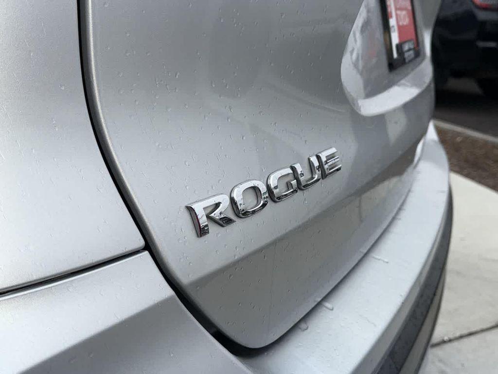 used 2017 Nissan Rogue car, priced at $9,102