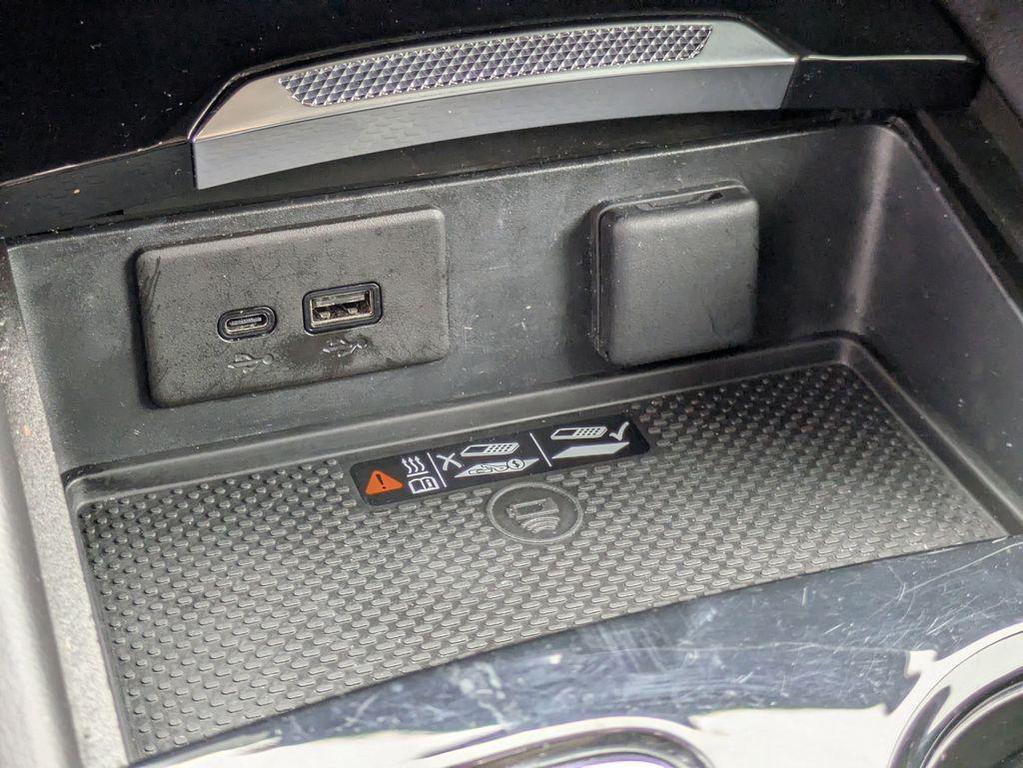 used 2025 Buick Envision car, priced at $26,333